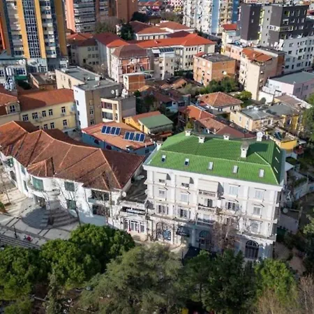 Kevin's 101 - Tirane, Albania 티라나