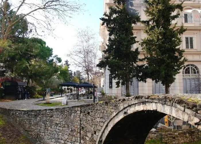 Kevin's 101 - Tirane, Albania 地拉那